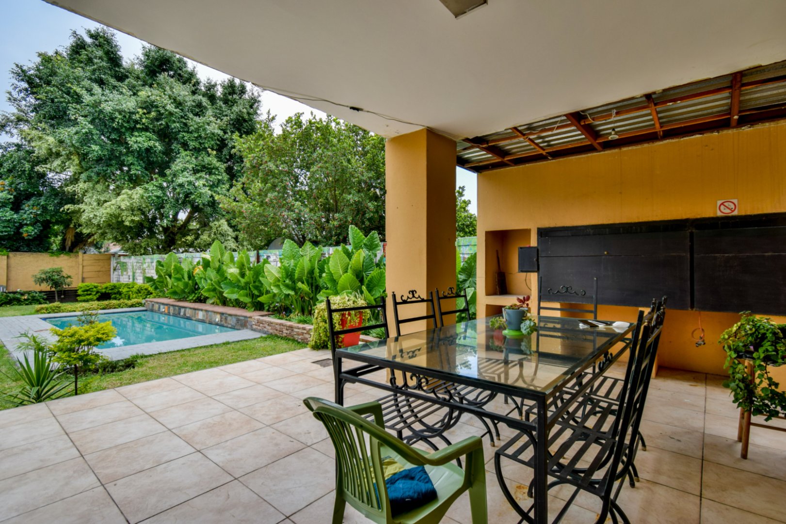 Modern five bedroom house for sale in Gezina