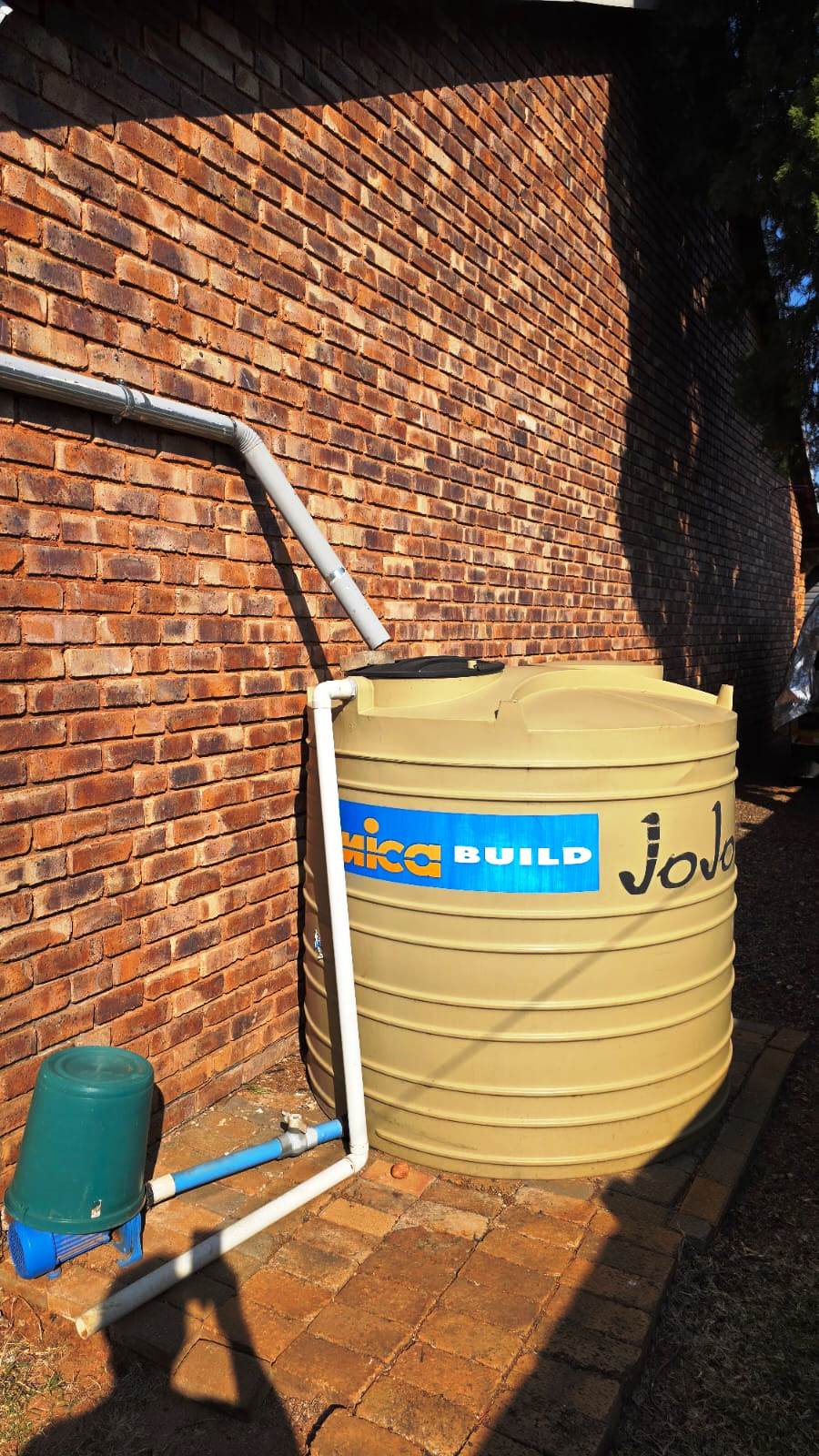 Three bedroom house for sale in old Doornpoort