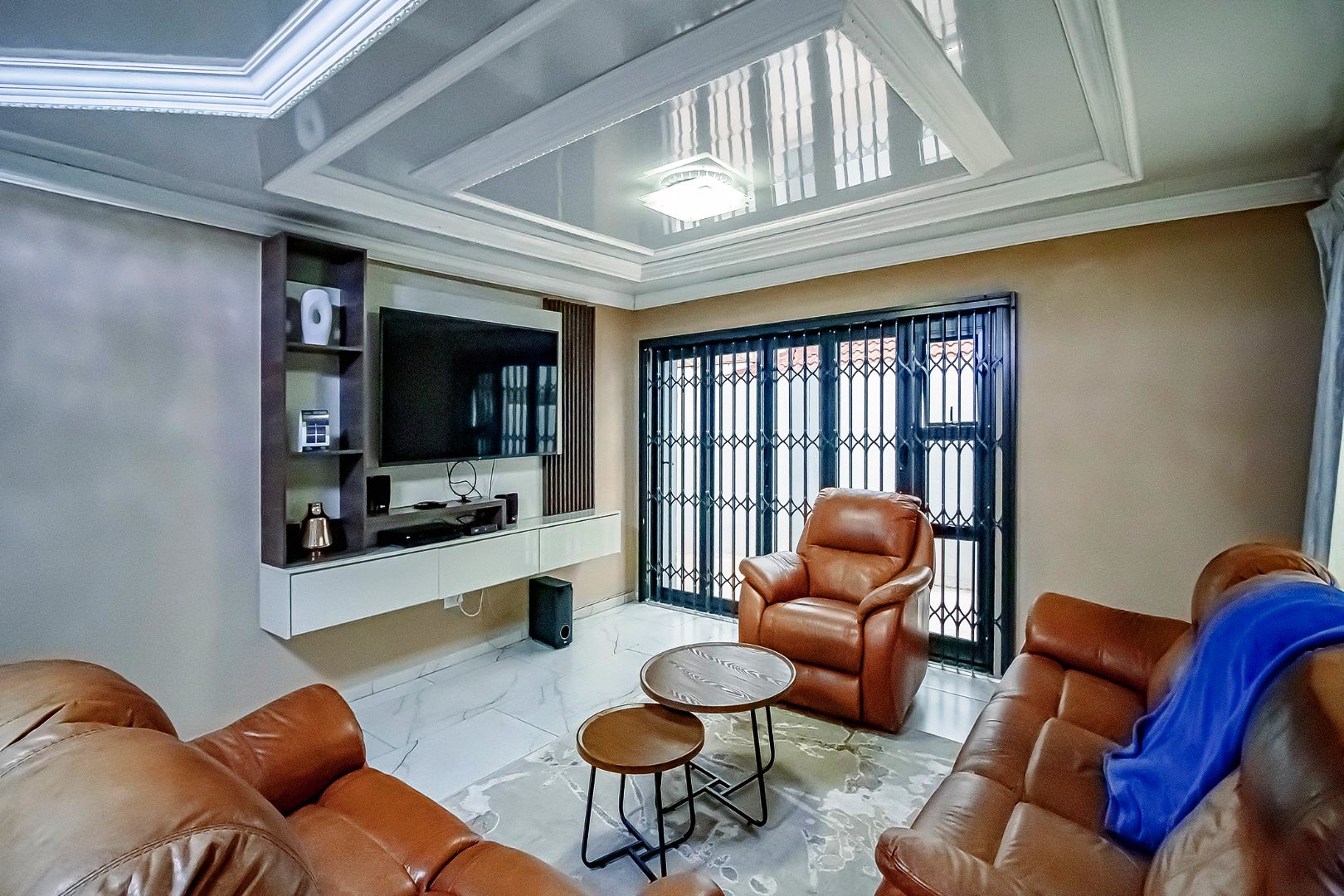 Modern three bedroom in Chantelle for sale