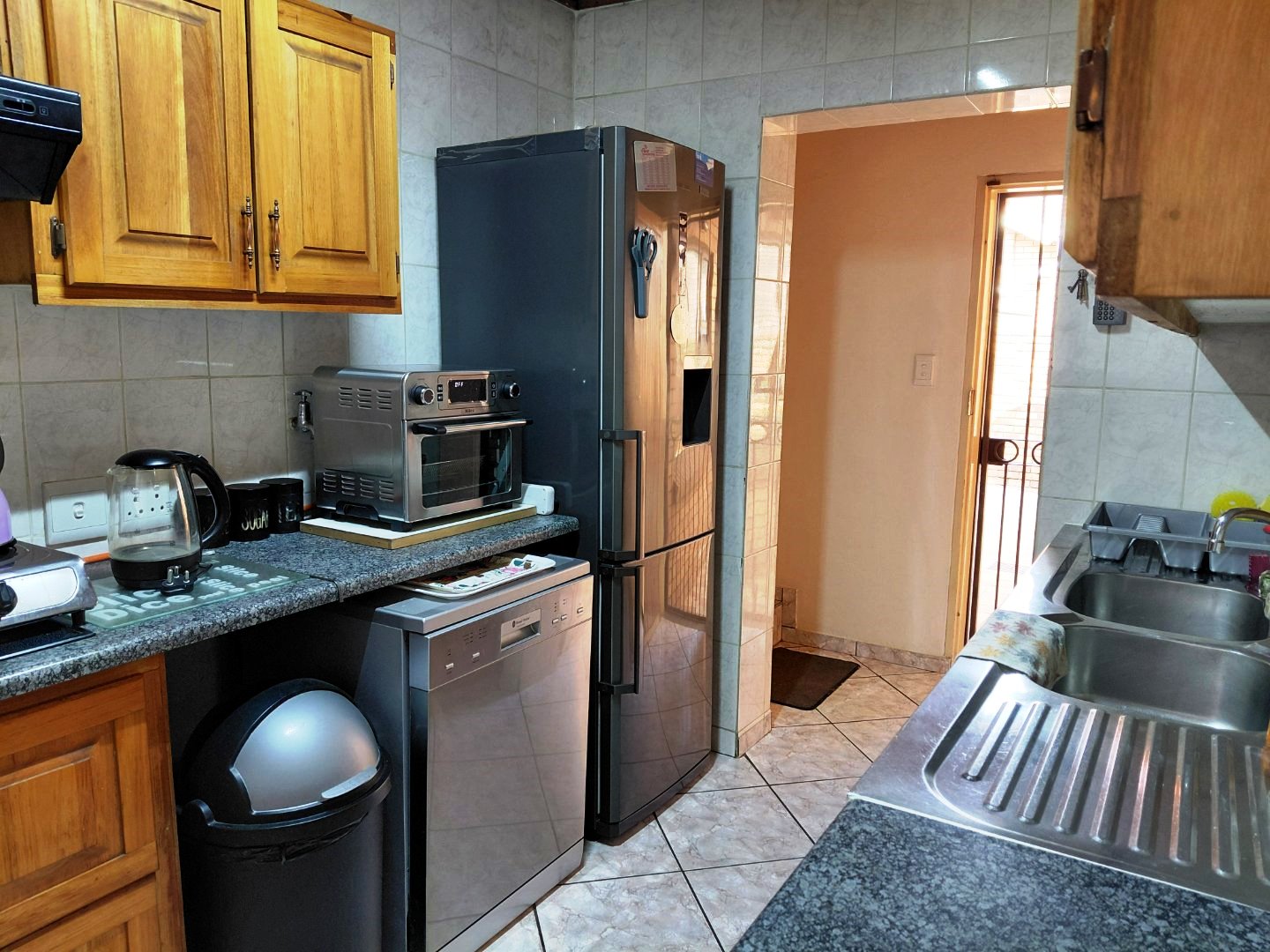 Huge three bedroom for sale in Montana Park