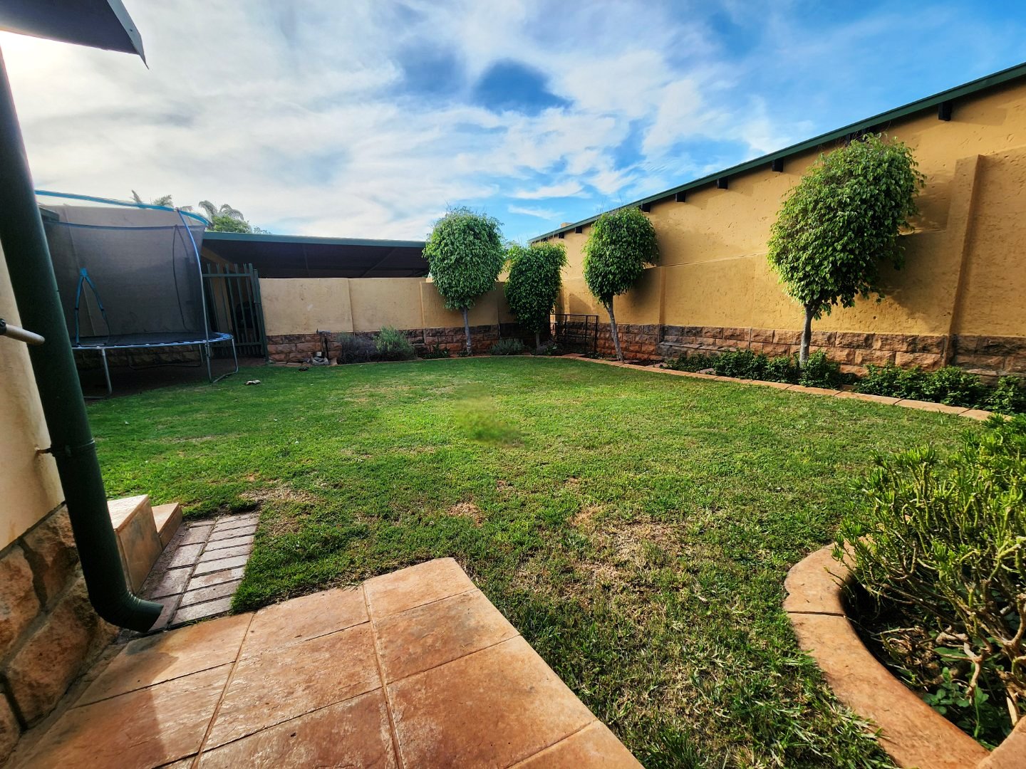 Three bedroom for sale in Annlin