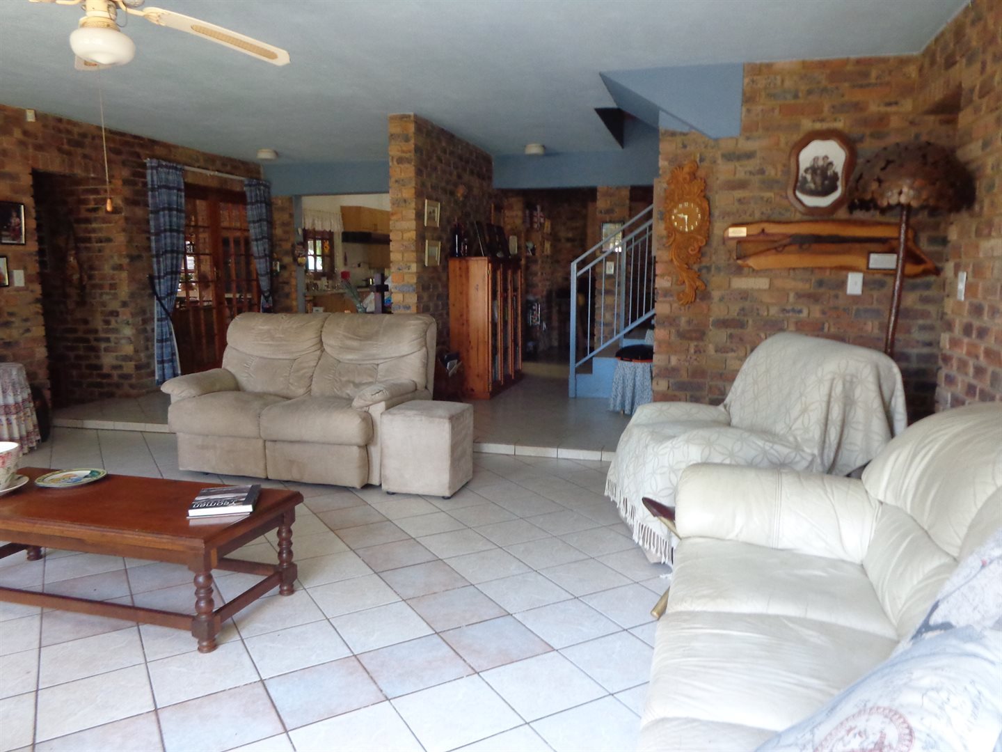 Three bedroom house for sale in Montana Park