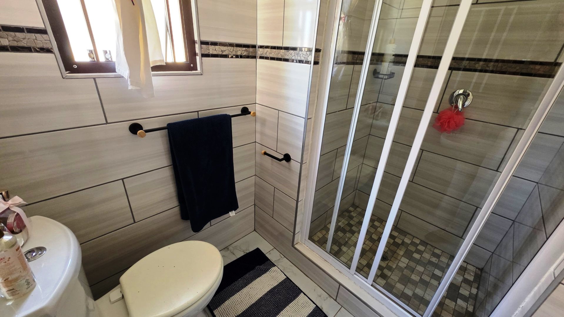 Lovely three bedroom for sale in Montana Tuine