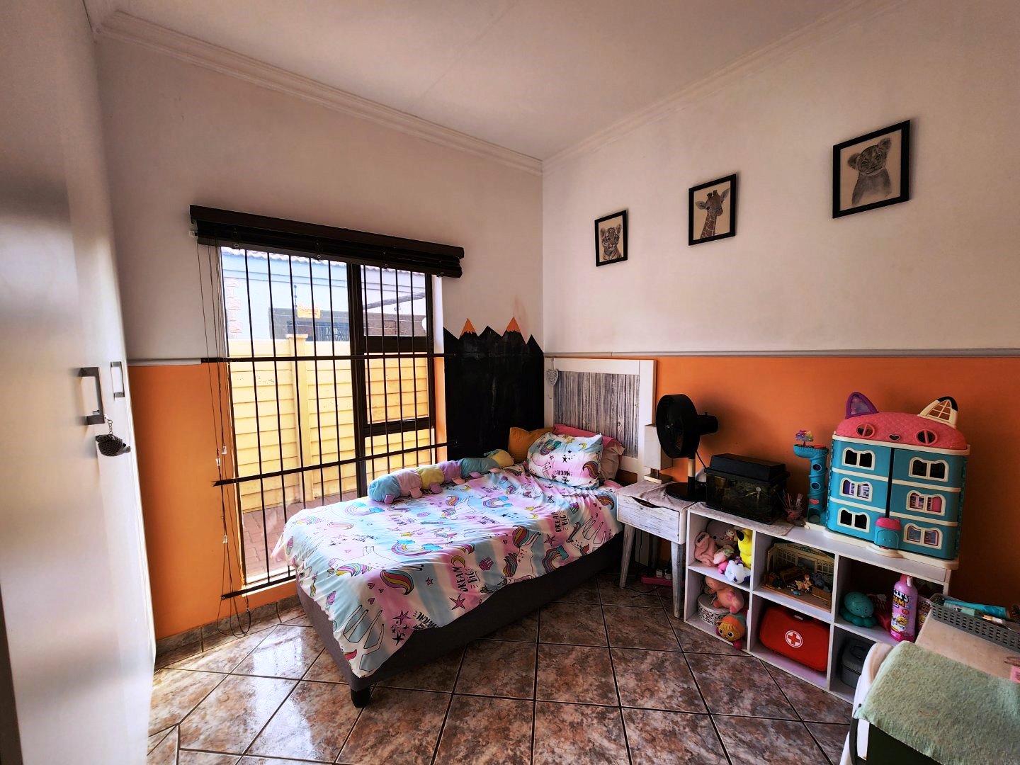 Three bedroom for sale in Annlin