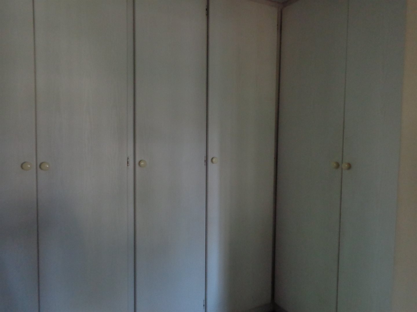 Three bedroom house for sale in Montana Park