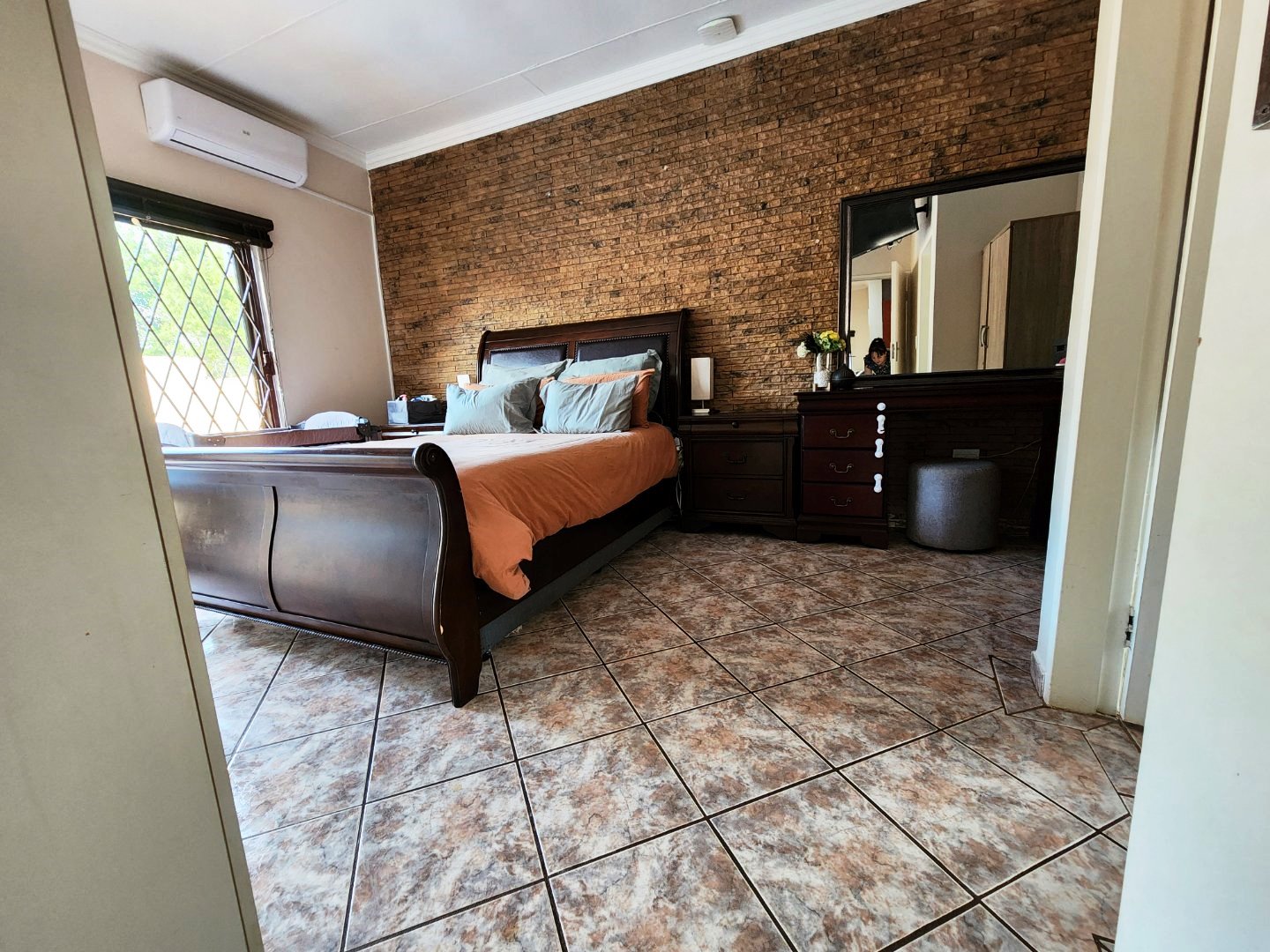 Three bedroom for sale in Annlin