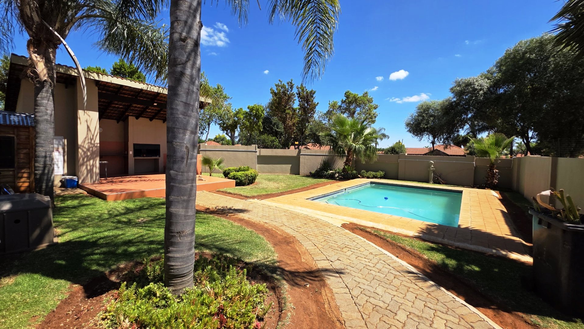 Lovely three bedroom for sale in Montana Tuine