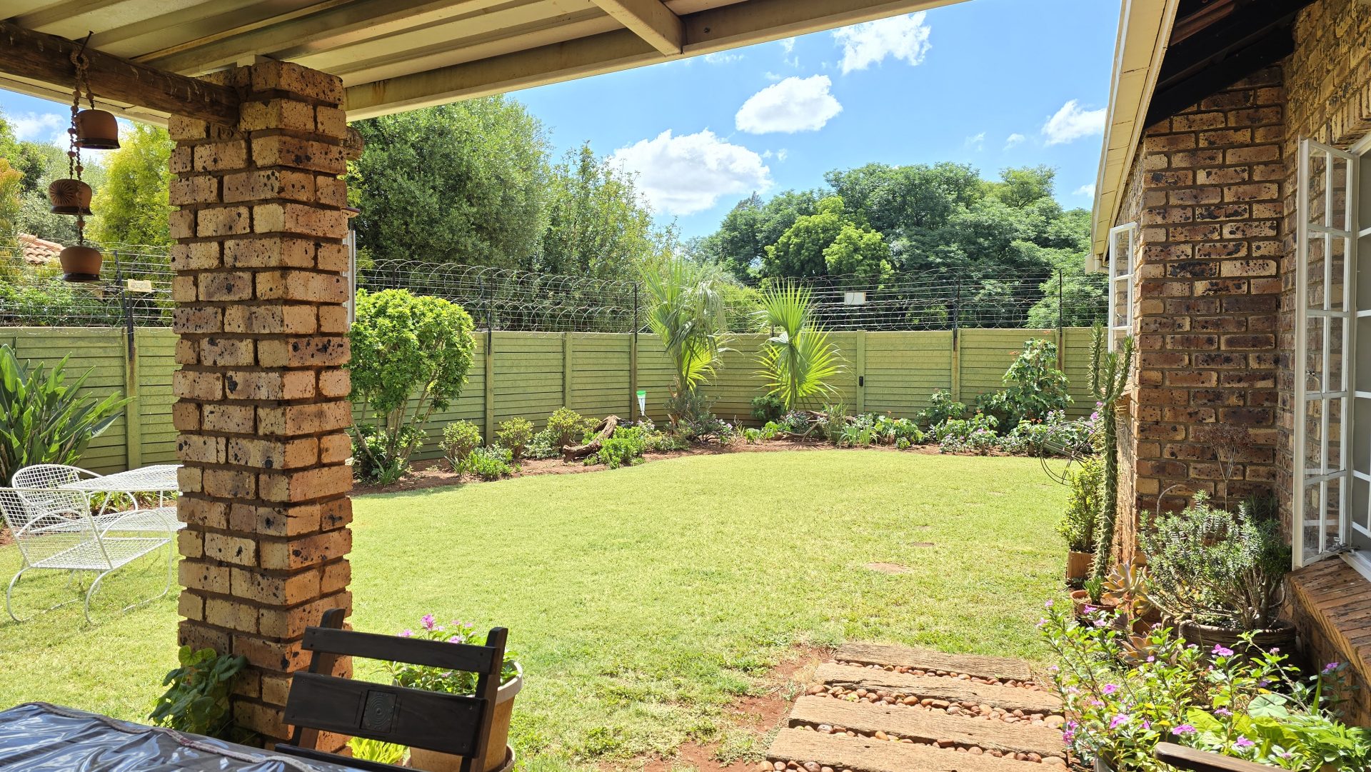 Three bedroom for sale in Annlin