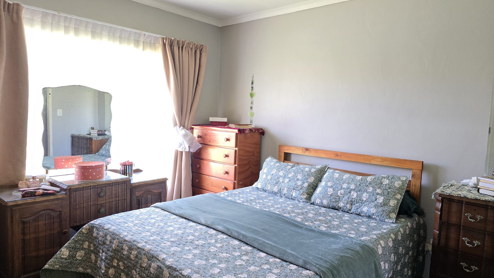 Three bedroom for sale in Annlin