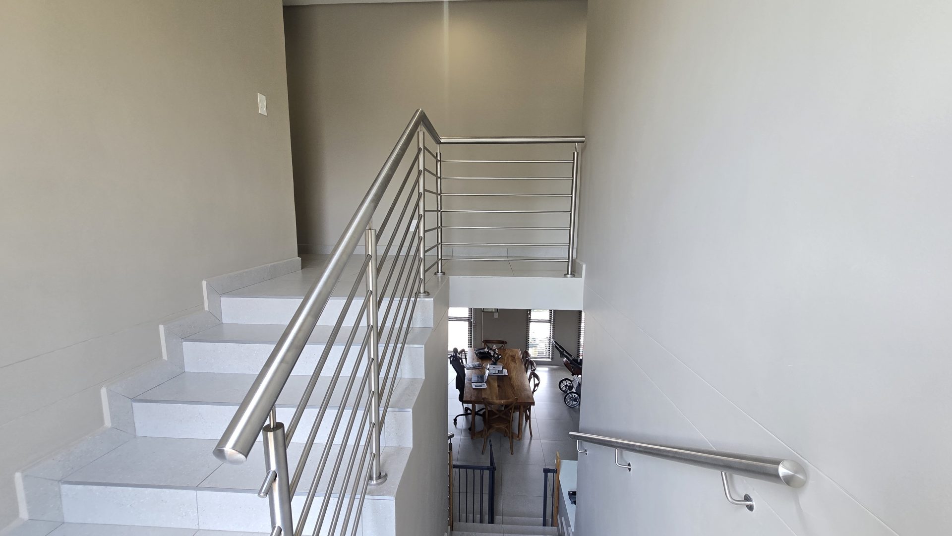 Upmarket four bedroom for sale in Sinoville