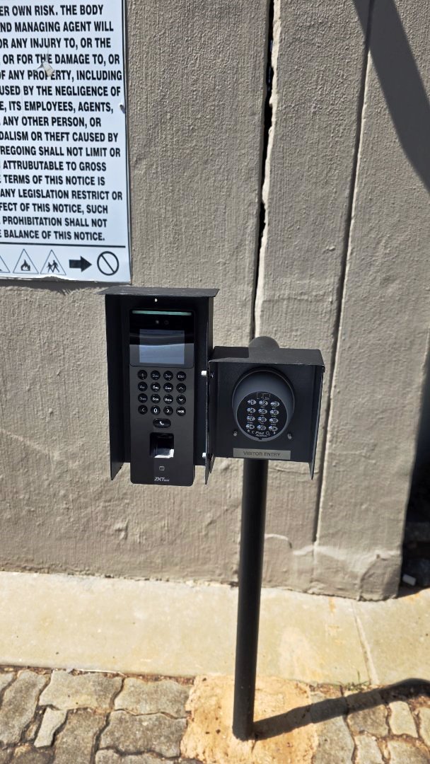 Lovely three bedroom for sale in Montana Tuine