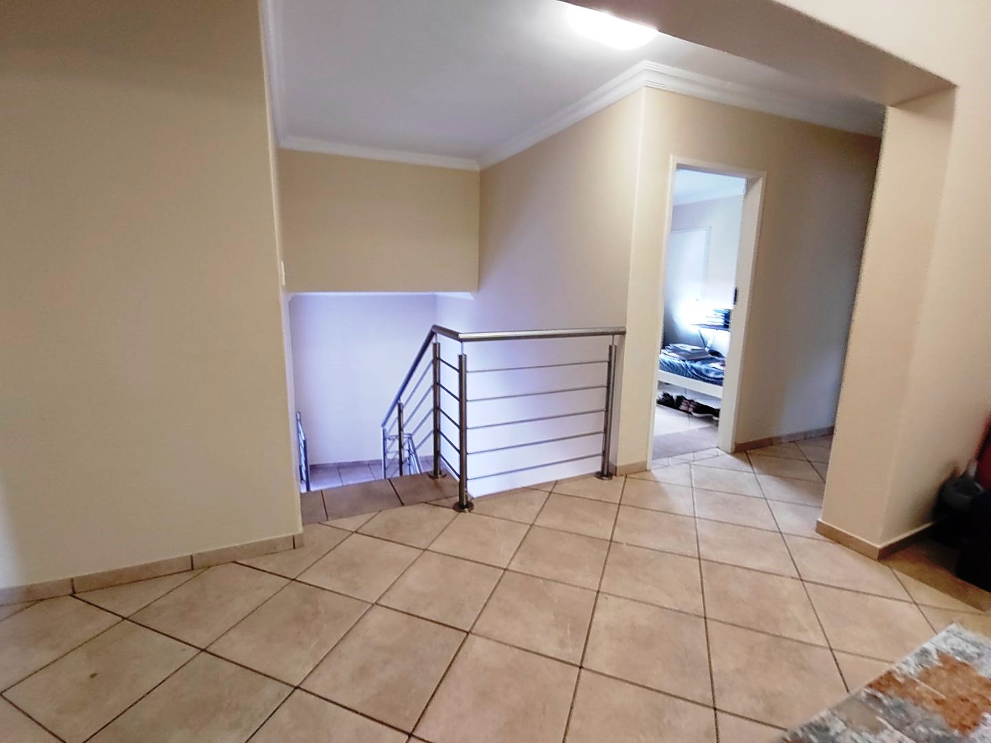 Six bedroom house for sale in Montana Park