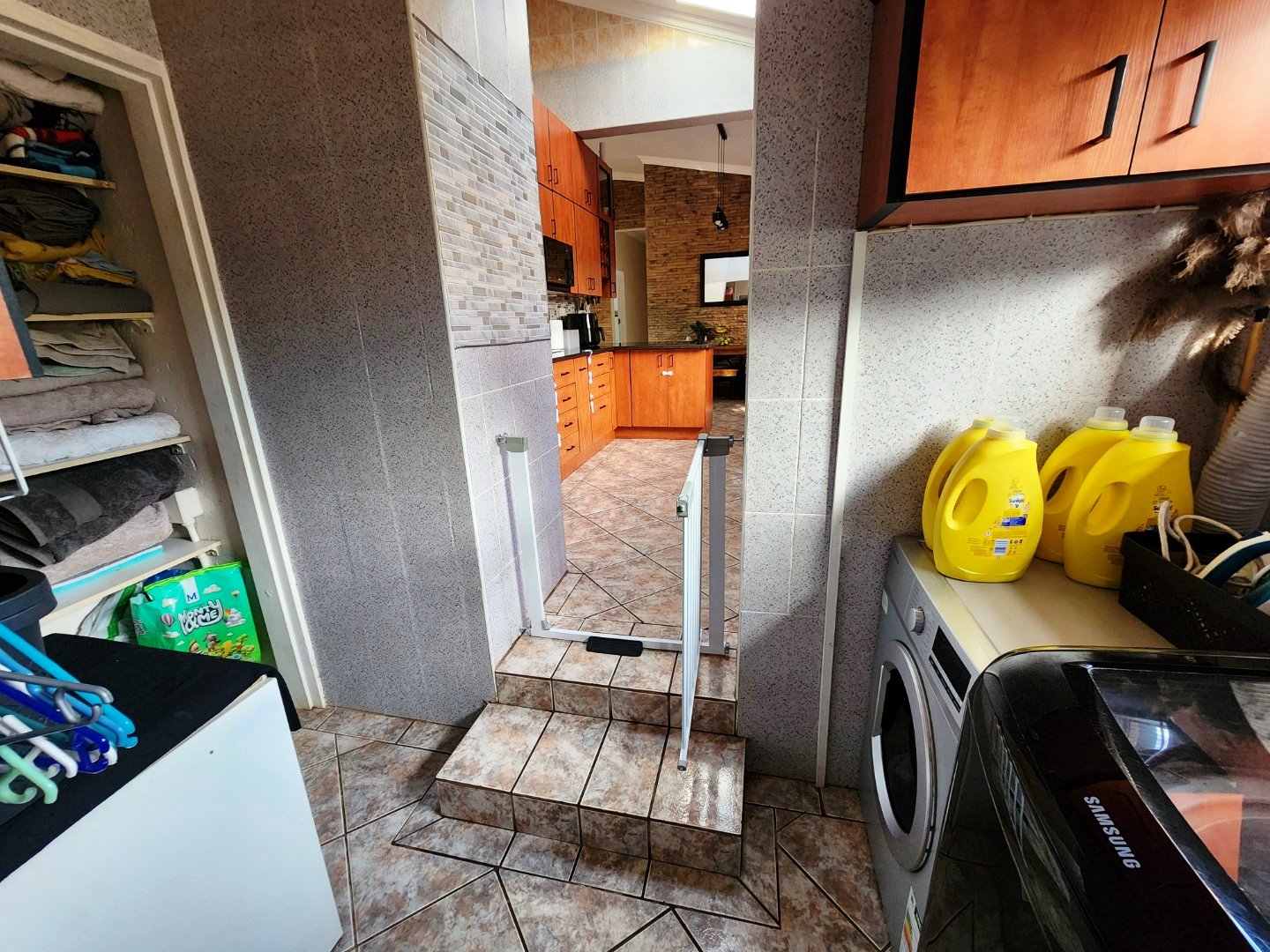 Three bedroom for sale in Annlin