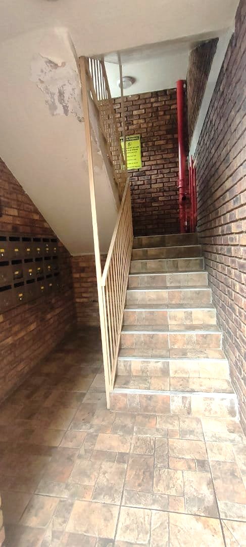 Two bedroom flat for sale in Pretoria North