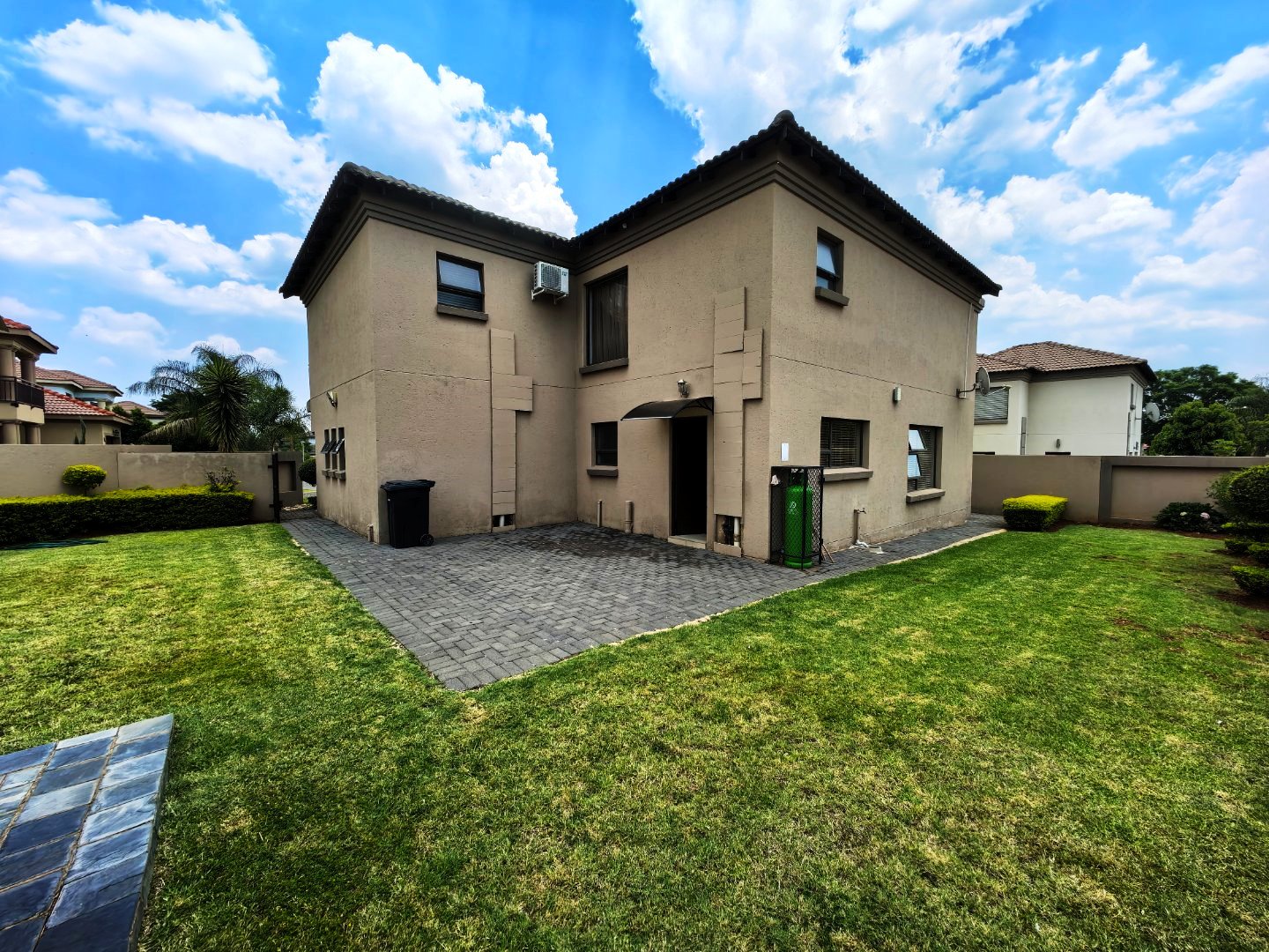 Three bedroom house for sale in Montana Park