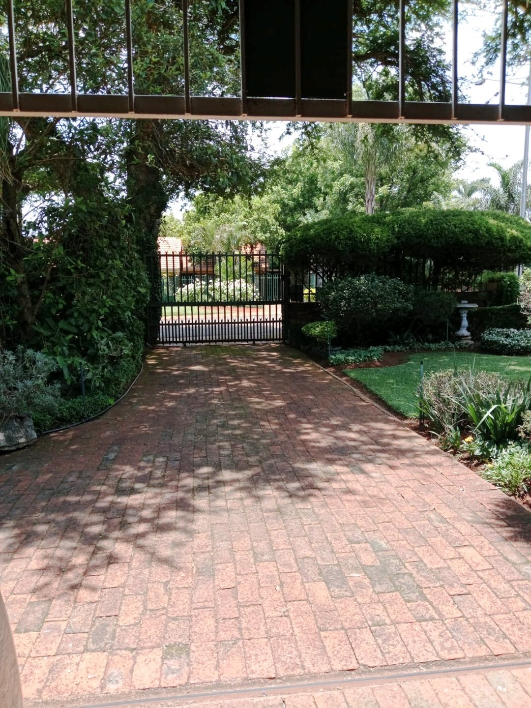 Three bedroom duplex for sale in Wonderboom