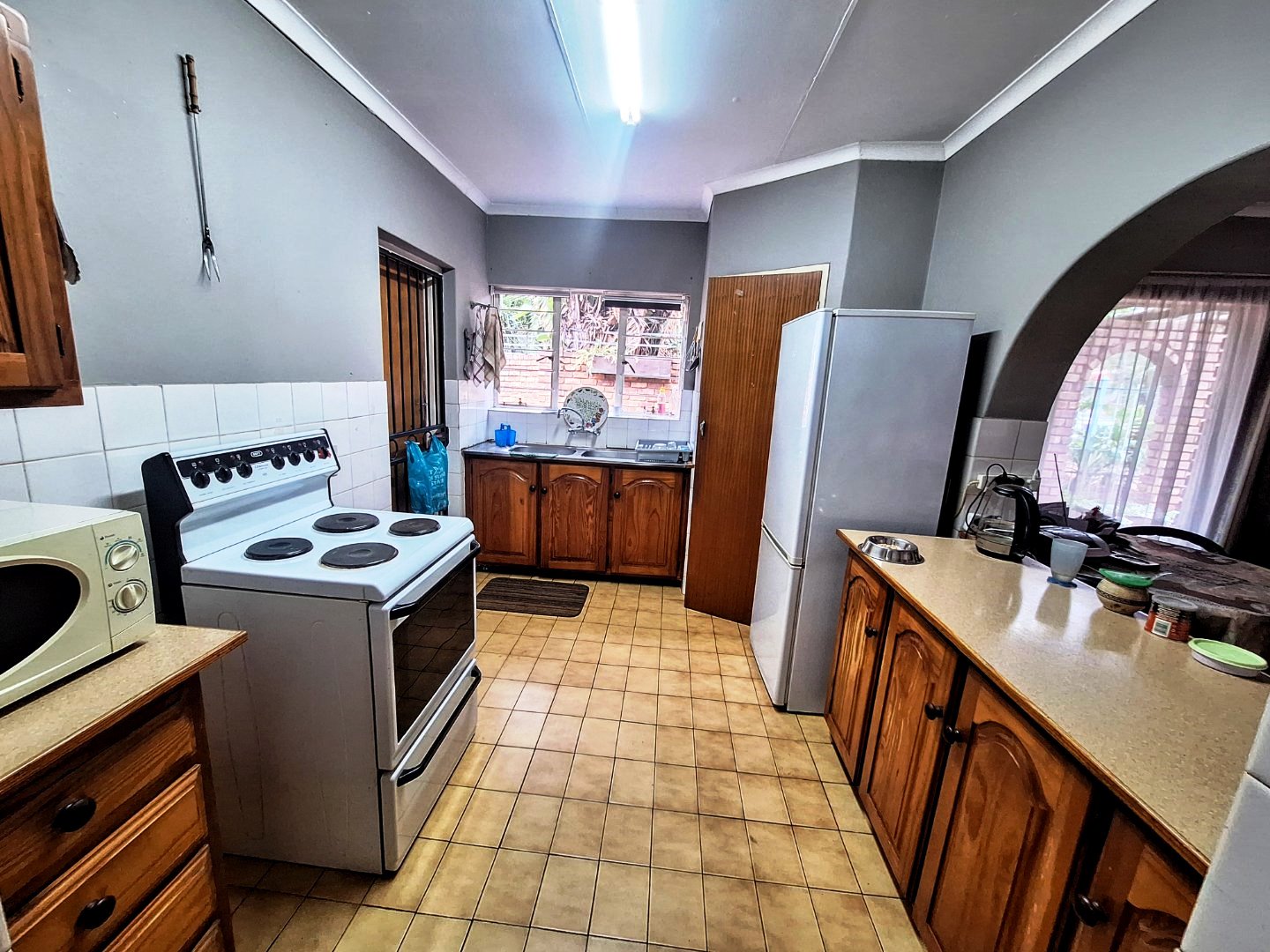 Three bedroom with flatlet for sale – Orchards