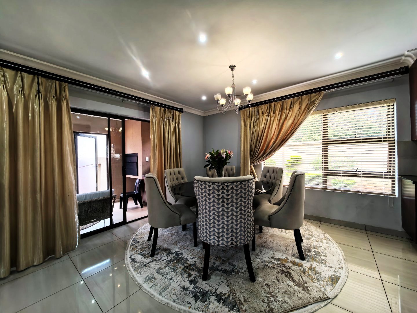 Three bedroom house for sale in Montana Park