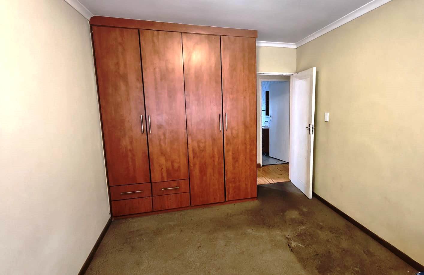 Three bedroom house for sale in Montana Park