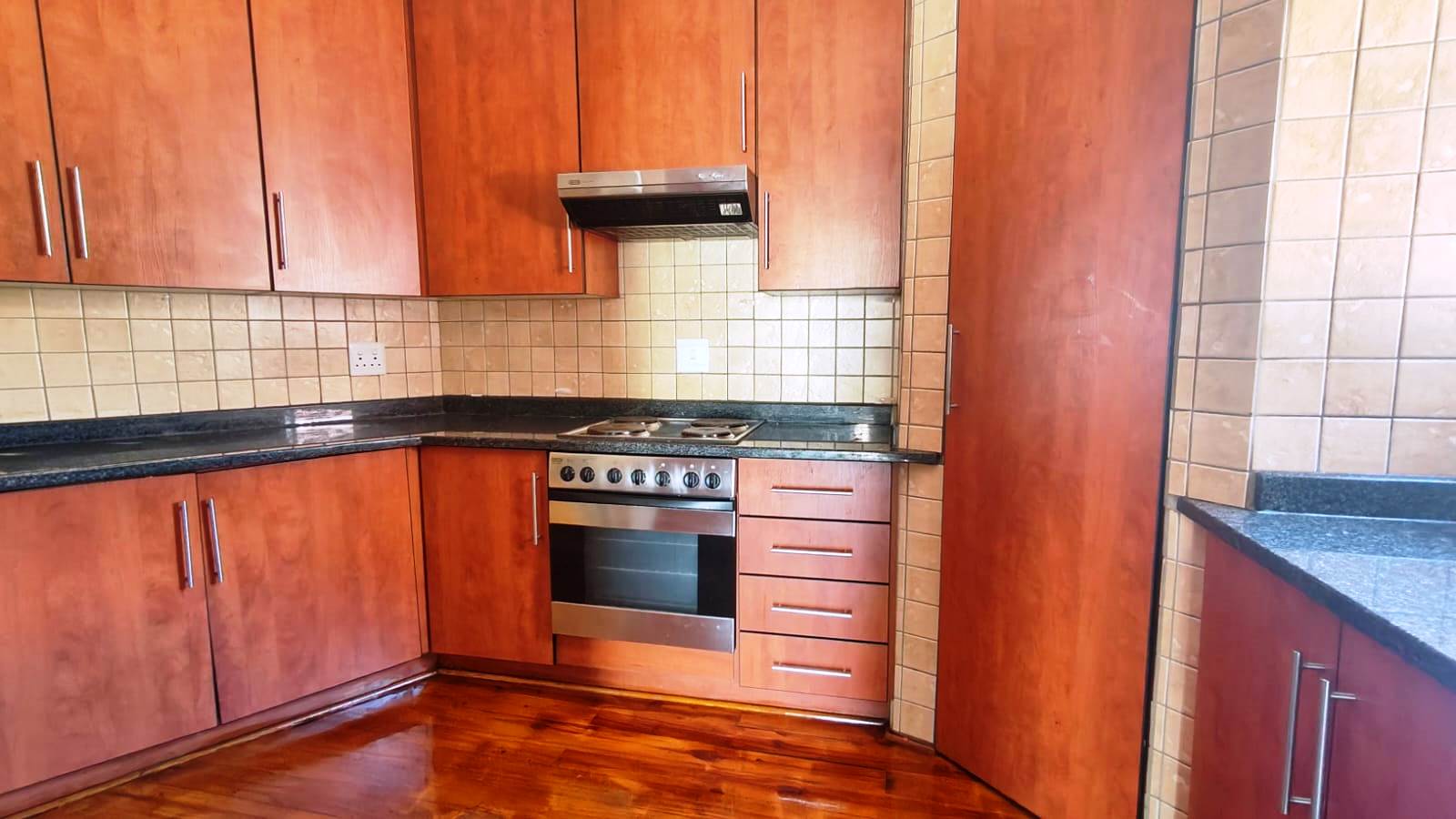 Three bedroom house for sale in Montana Park