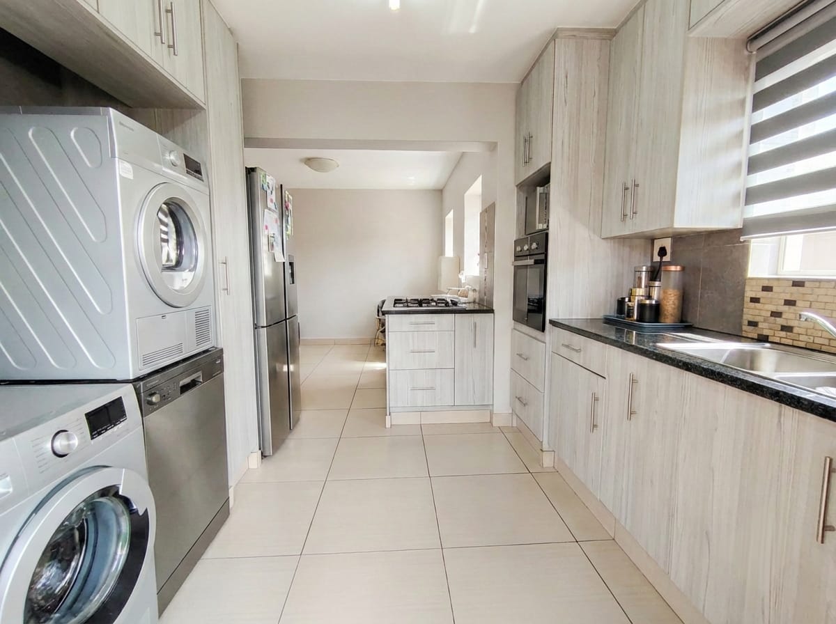 Wow three bedroom for sale in Magalieskruin