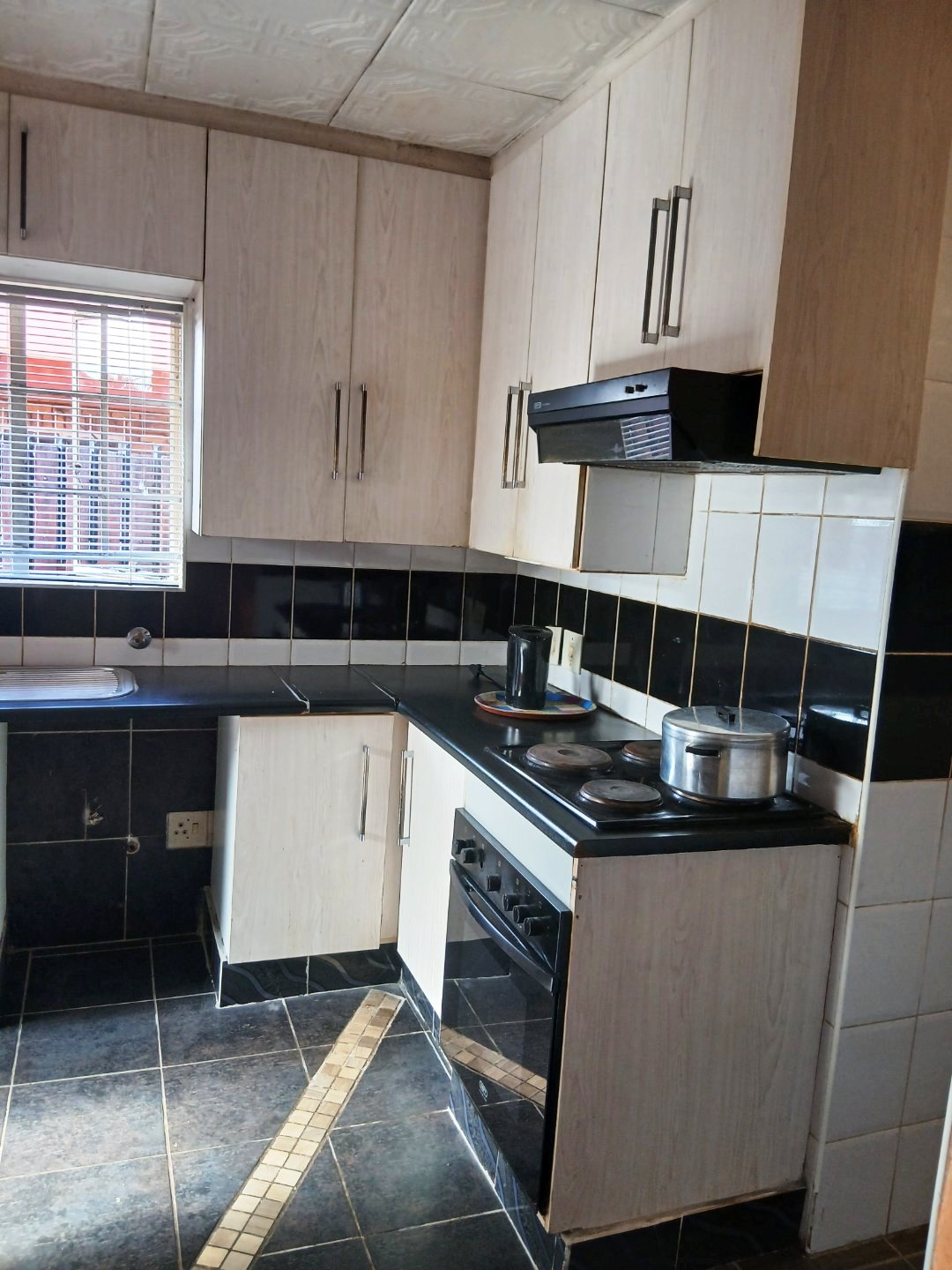 Spacious three bedroom for sale in Theresapark