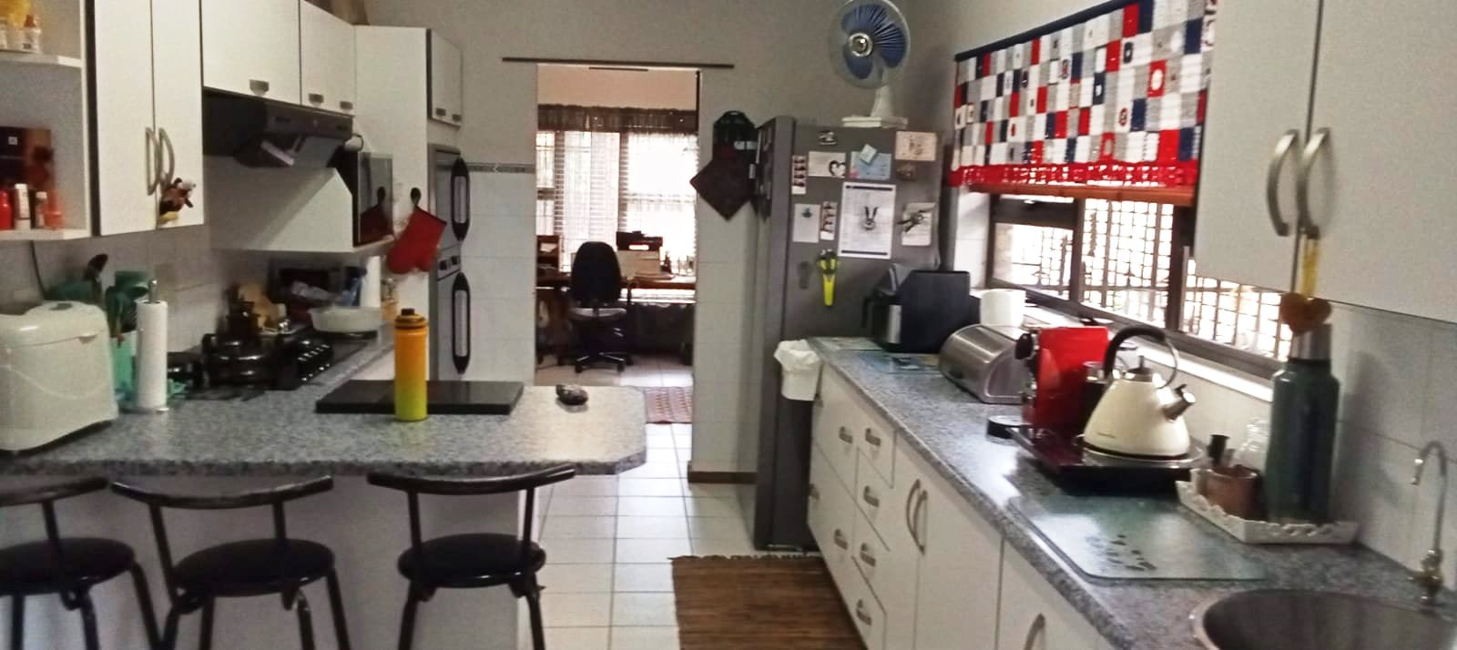 Three bedroom house for sale in Theresapark