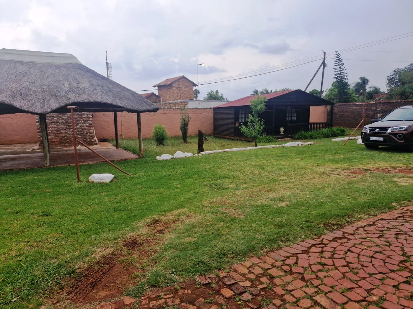 Large erf three bedroom for sale in Chantelle