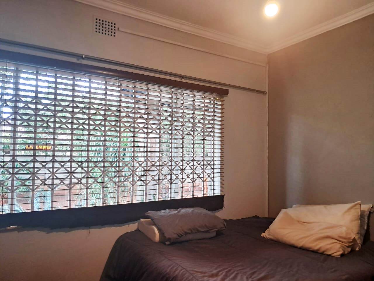 Spacious three bedroom for sale – old Orchards