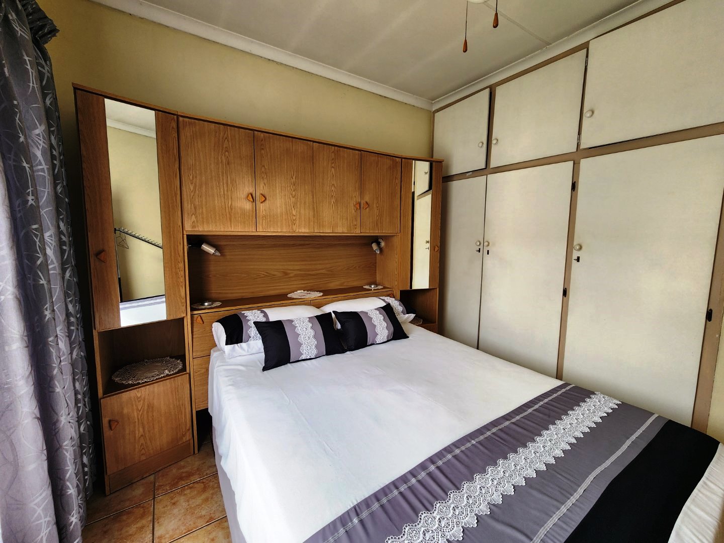 Large three bedroom house for sale in Dorandia