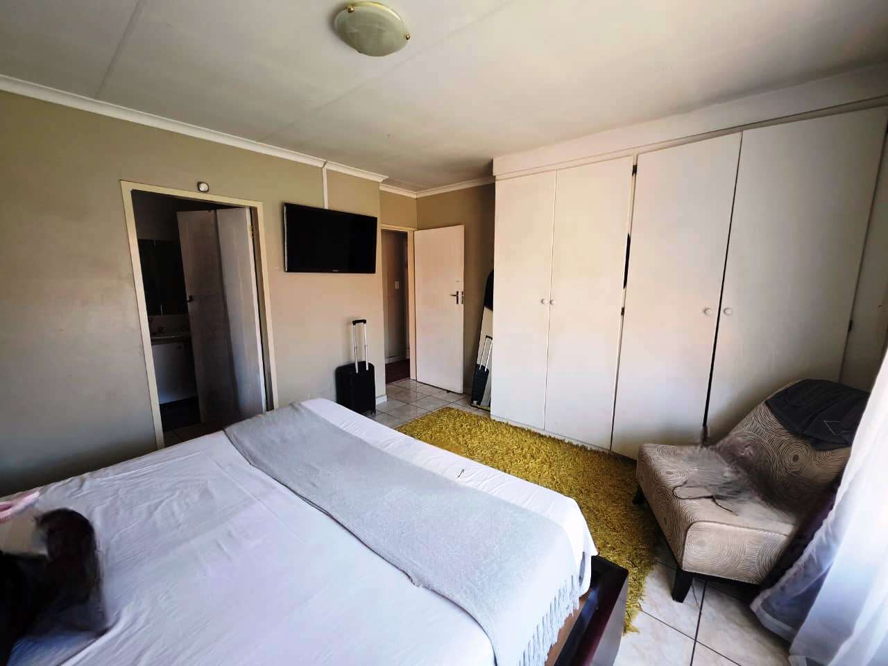 Beautiful three bedroom for sale in Montana