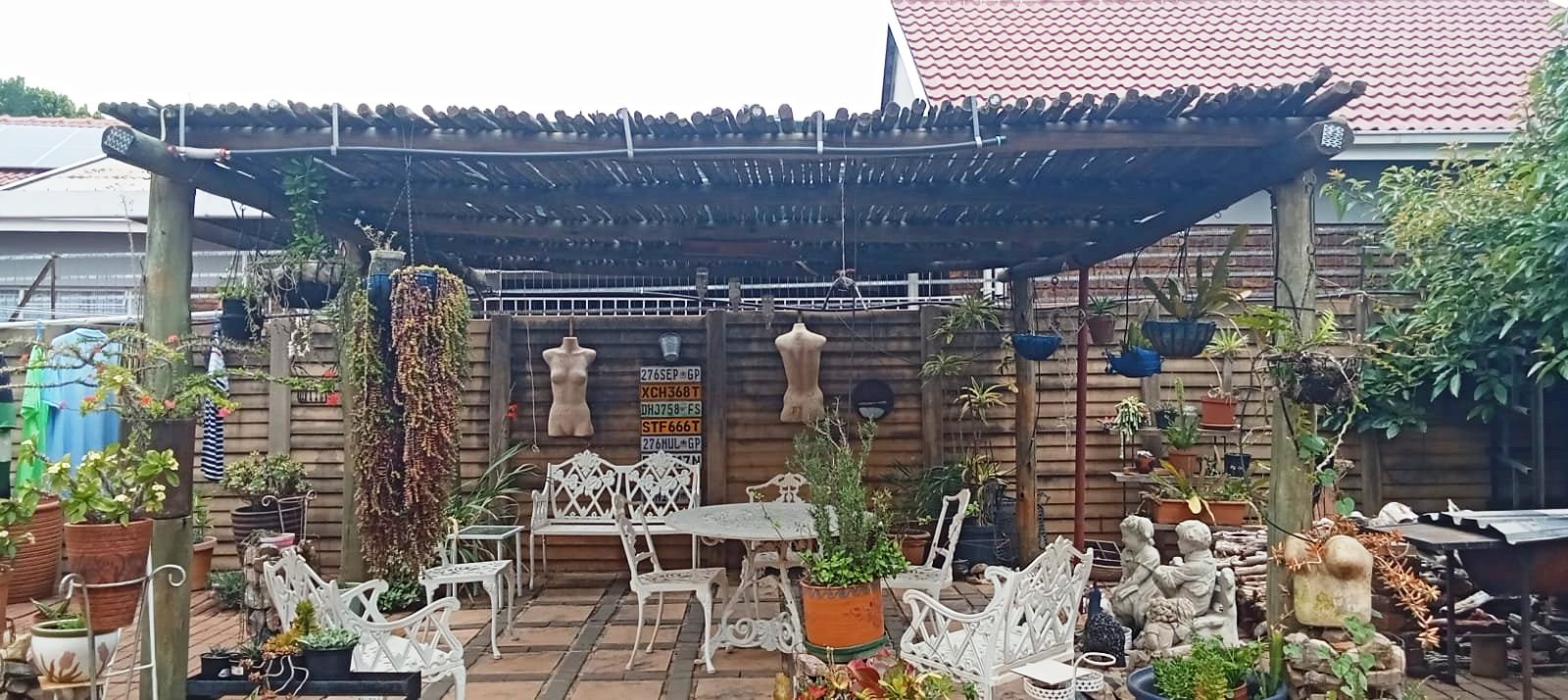 Three bedroom house for sale in Theresapark