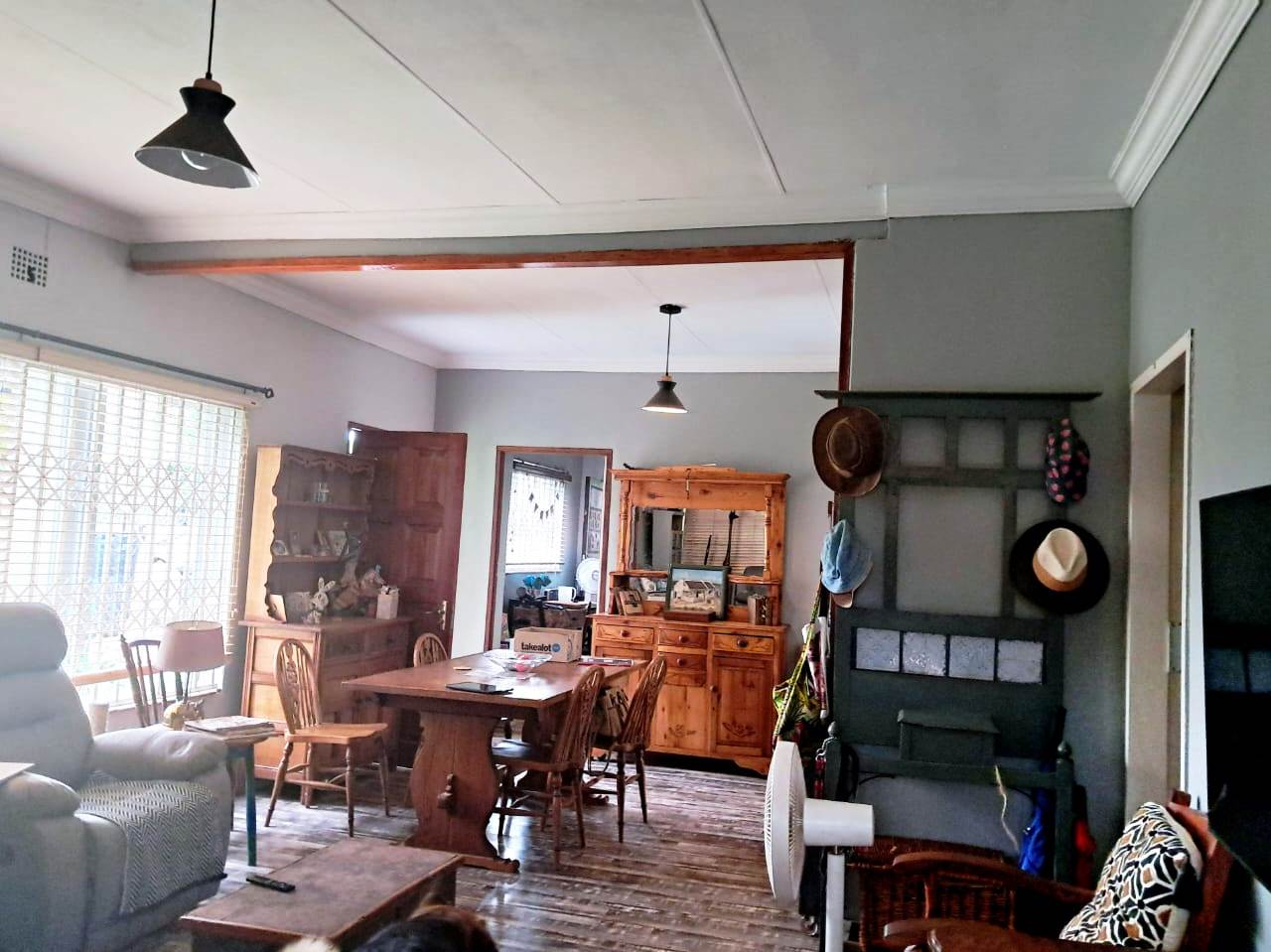 Spacious three bedroom for sale – old Orchards