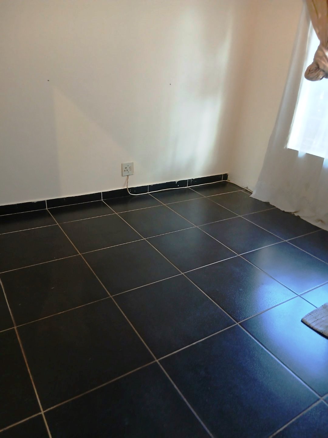 Spacious three bedroom for sale in Theresapark