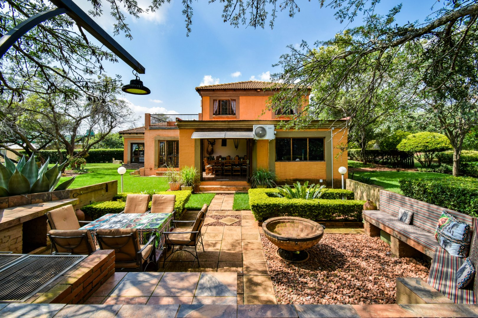 Four bedroom house for sale in Roodeplaat