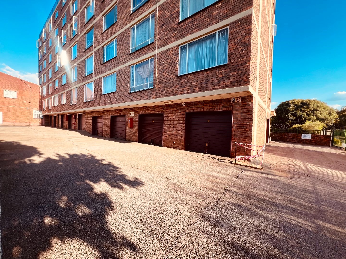 Spacious three bedroom for sale in W South