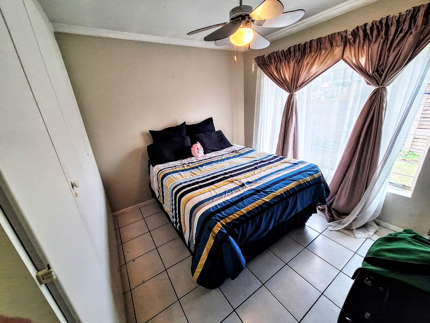 Two bedroom for sale in the Orchards