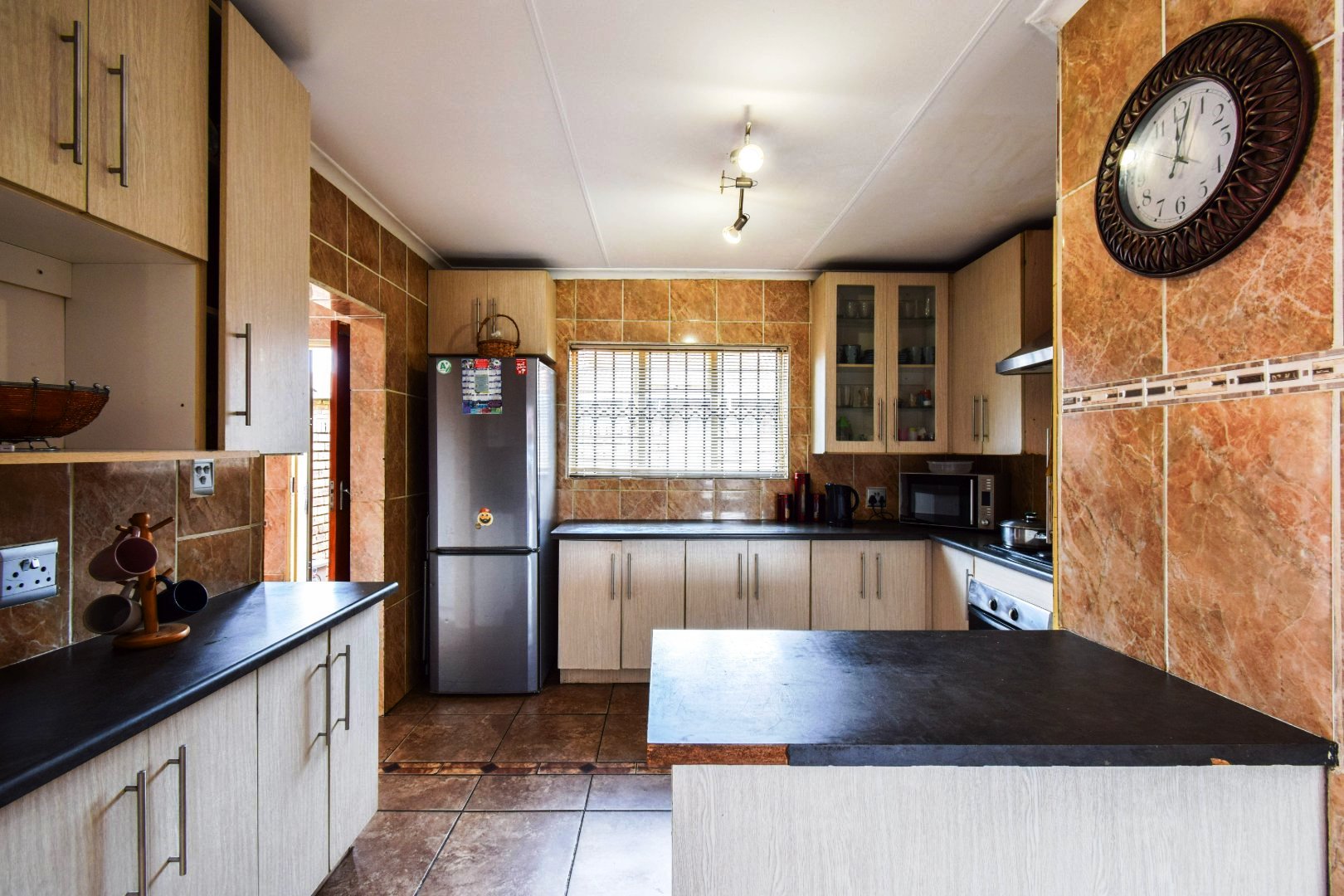 Three bedroom for sale in old Doornpoort