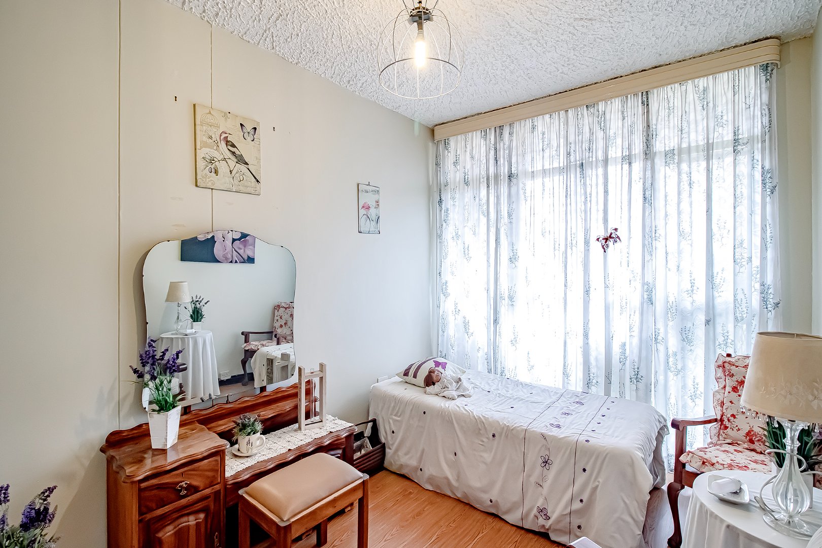 Three bedroom apartment for sale in Sinoville