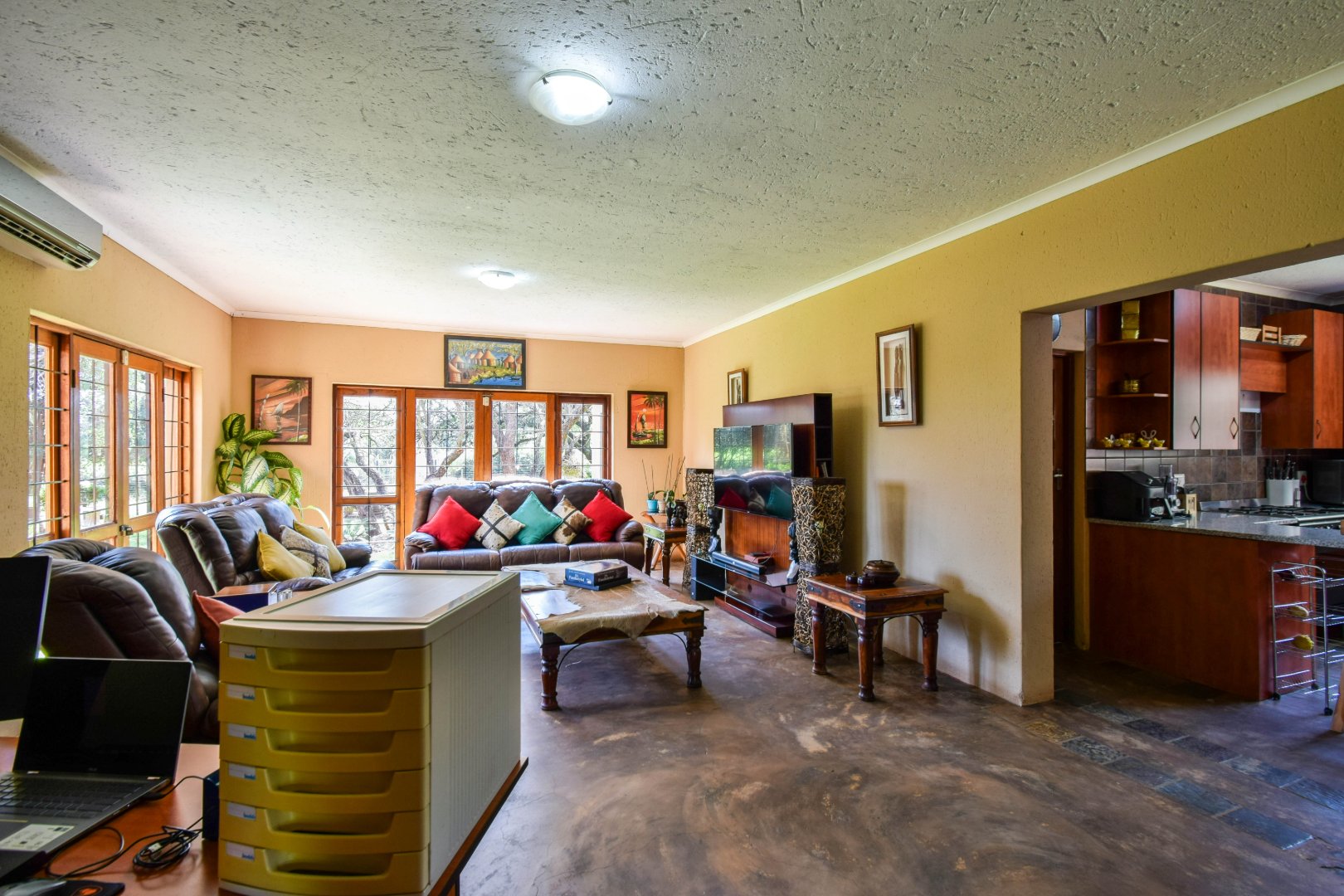 Four bedroom house for sale in Roodeplaat