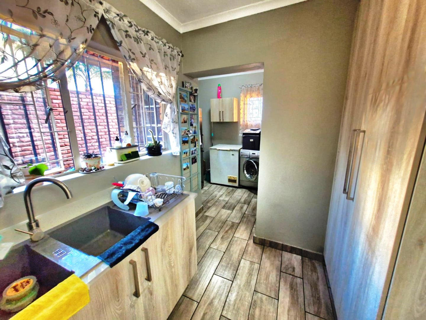 Lovely two bed duet for sale in Montana Park