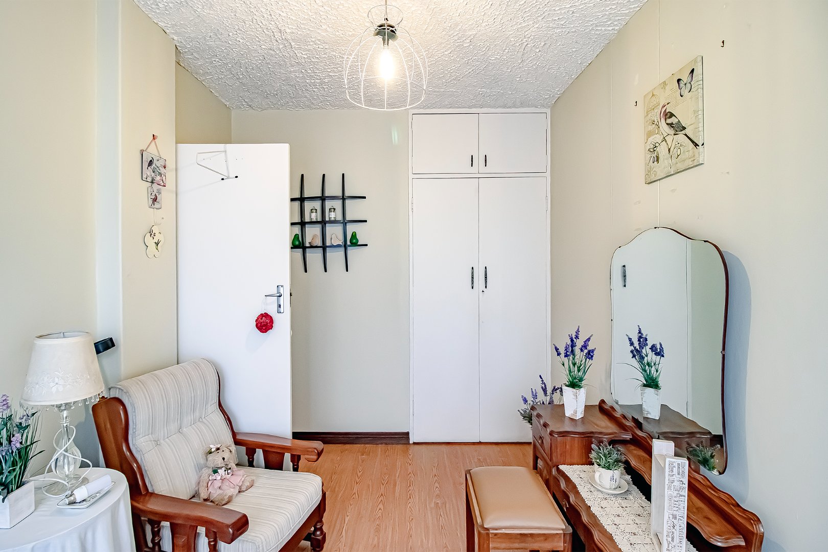 Three bedroom apartment for sale in Sinoville