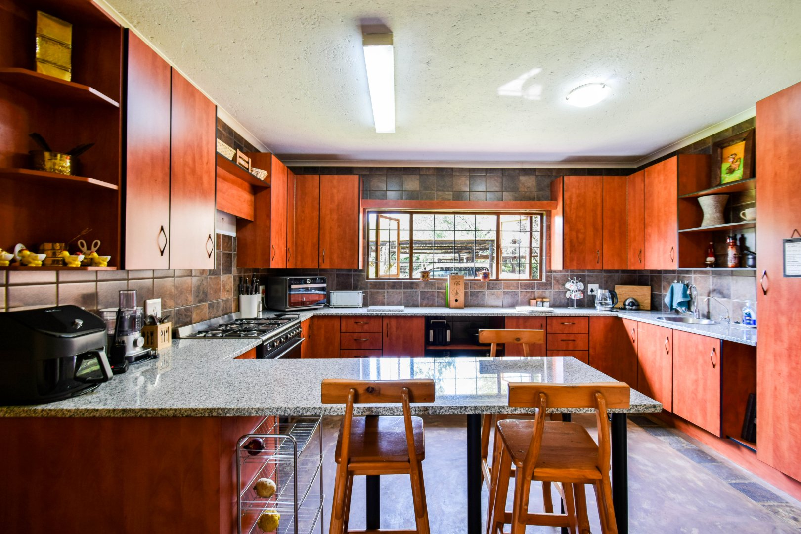 Four bedroom house for sale in Roodeplaat