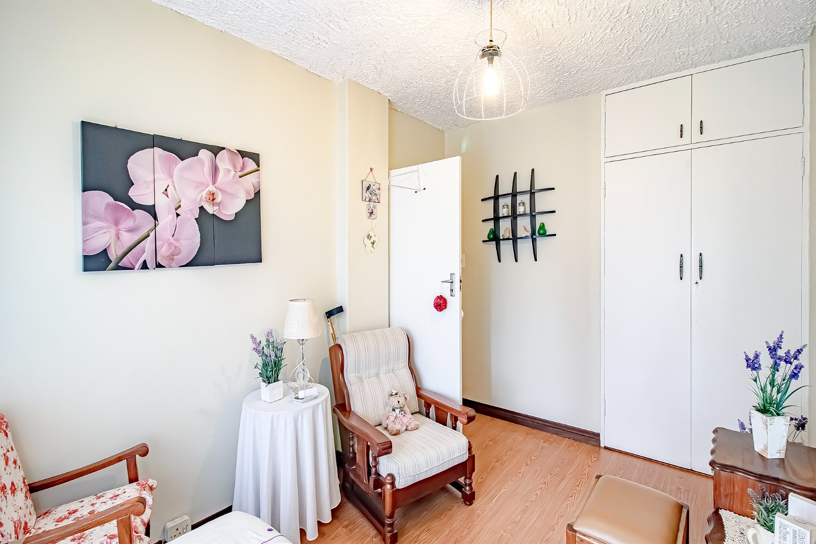 Three bedroom apartment for sale in Sinoville