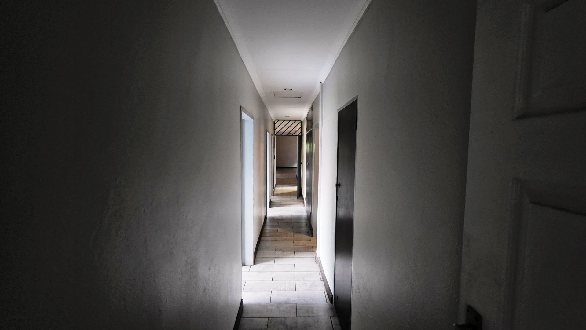 Four bed and flatlet for sale in Magalieskruin