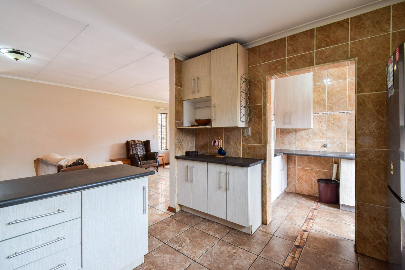 Three bedroom for sale in old Doornpoort