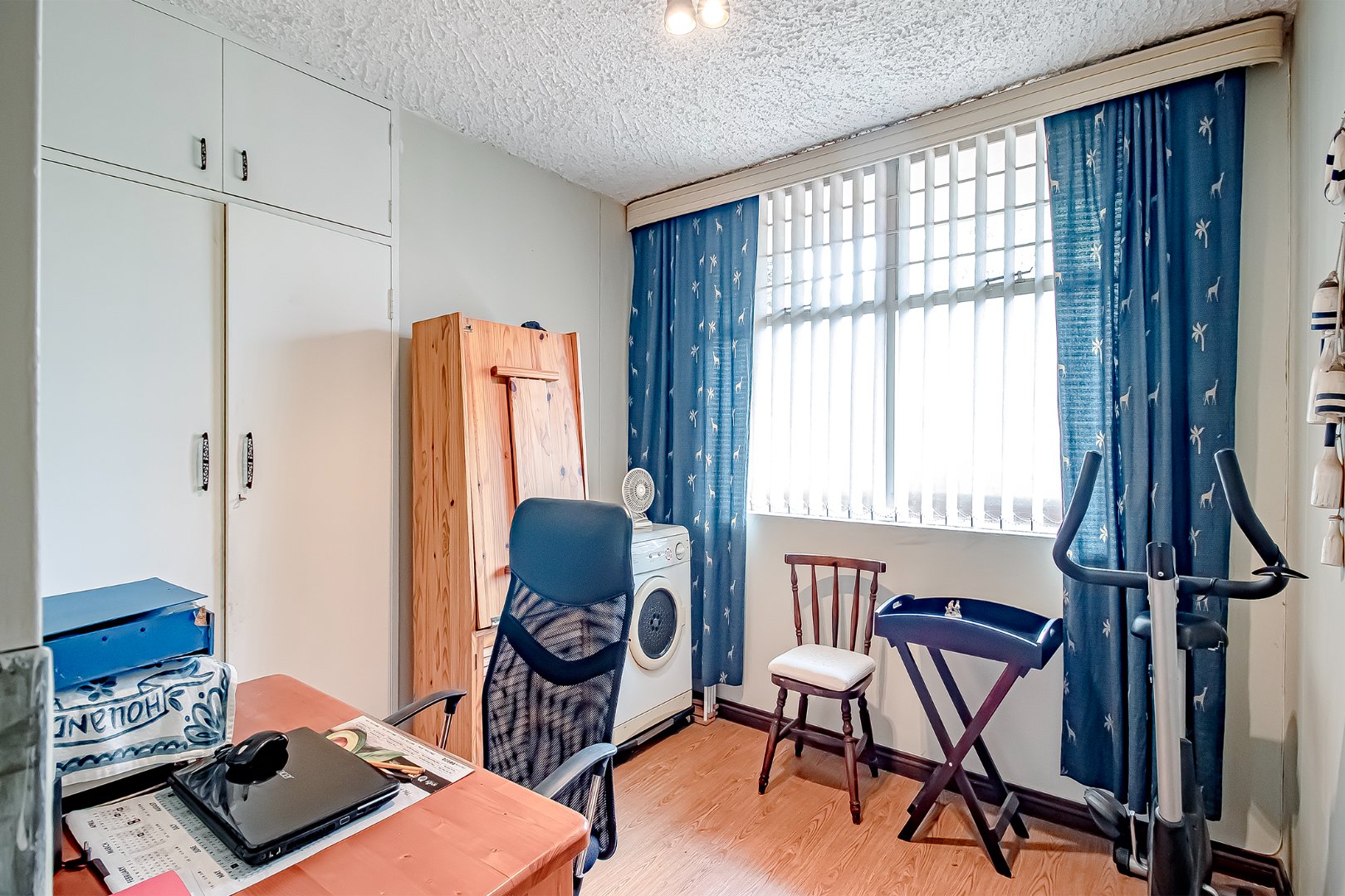 Three bedroom apartment for sale in Sinoville