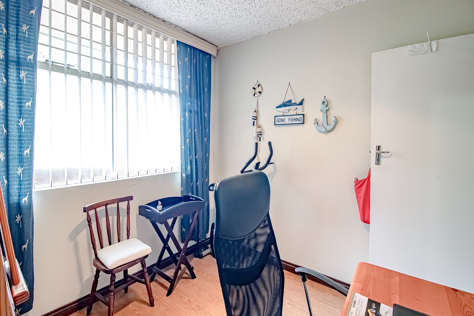 Three bedroom apartment for sale in Sinoville
