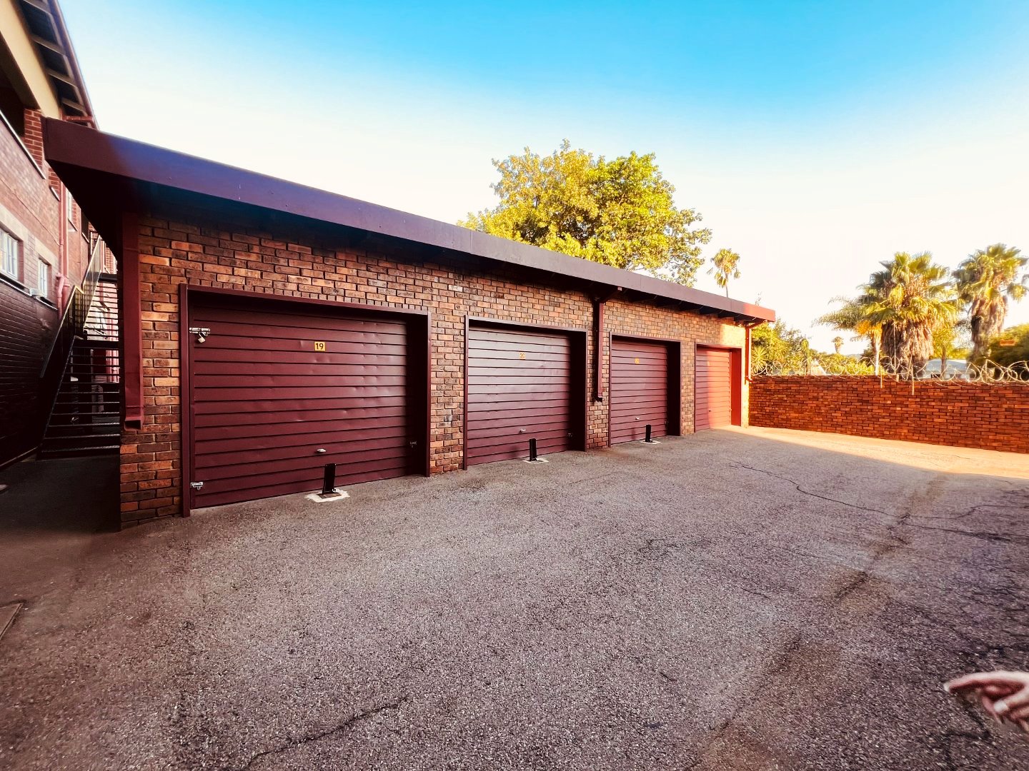 Spacious three bedroom for sale in W South