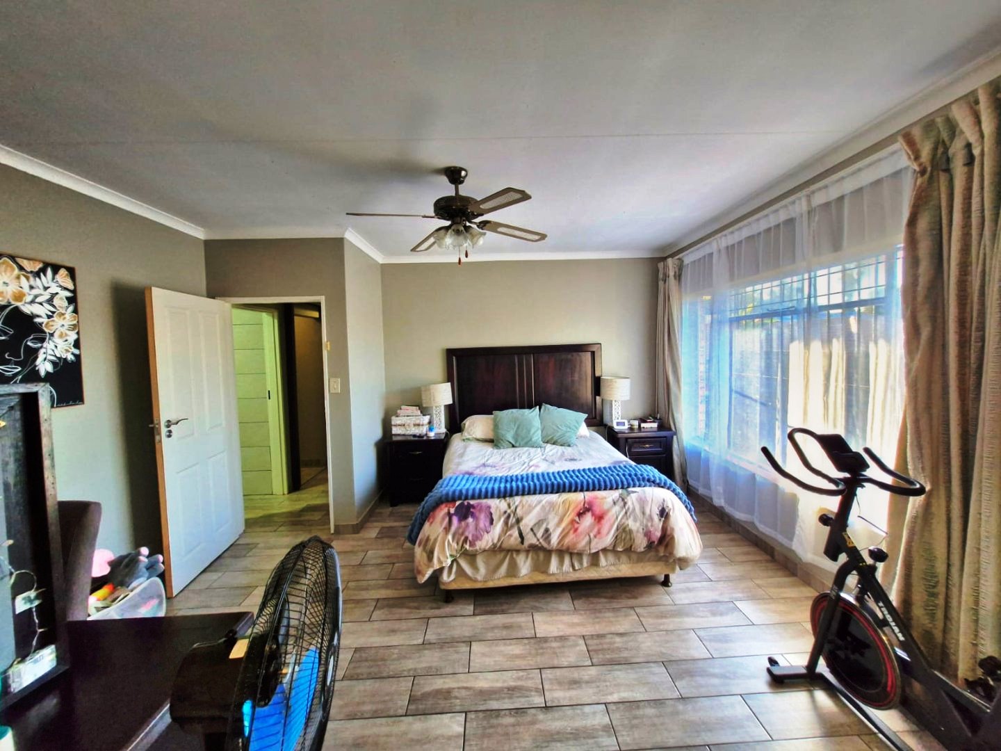 Lovely two bed duet for sale in Montana Park